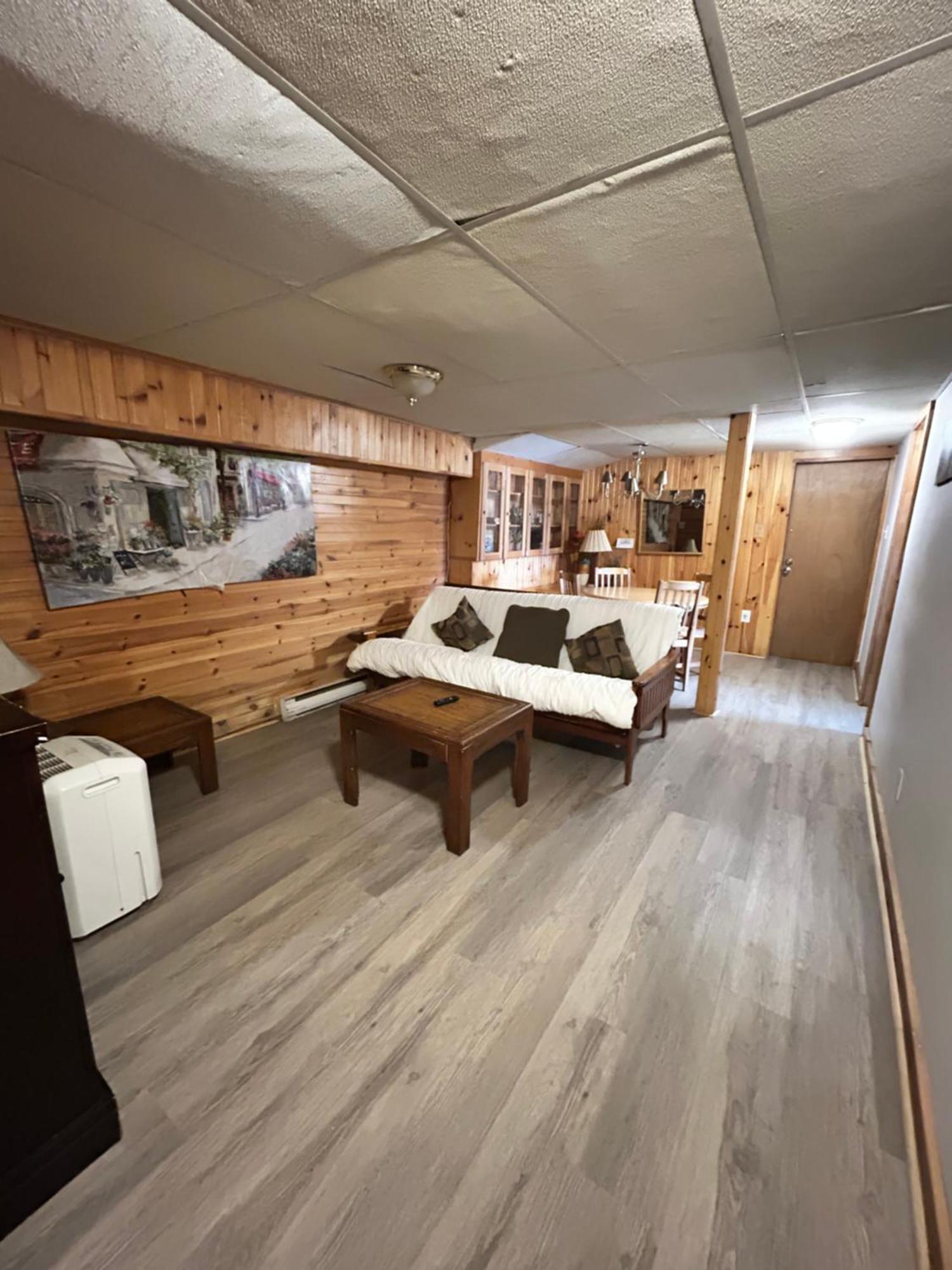 Resort Lac Ste-Marie Lac Sainte-Marie Rum bild
